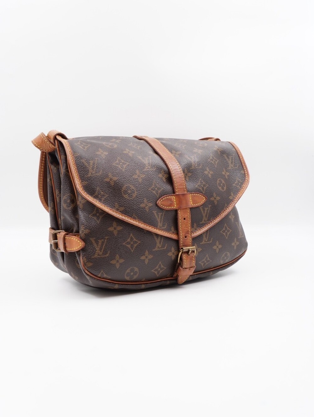 CL28 💕 Louis Vuitton Monogram Saumur MM - Picture 6 of 14